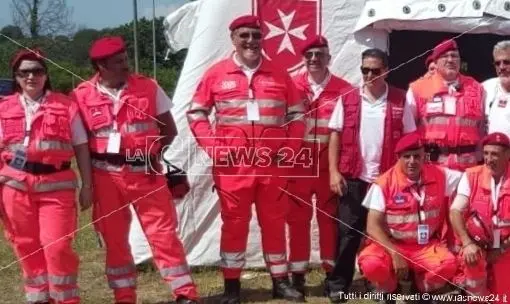 Monasterace, donato un defibrillatore all'Ordine di Malta