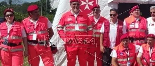 Monasterace, donato un defibrillatore all'Ordine di Malta