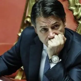 Conte, discorso record alla Camera: «Voglio un governo dal volto umano»