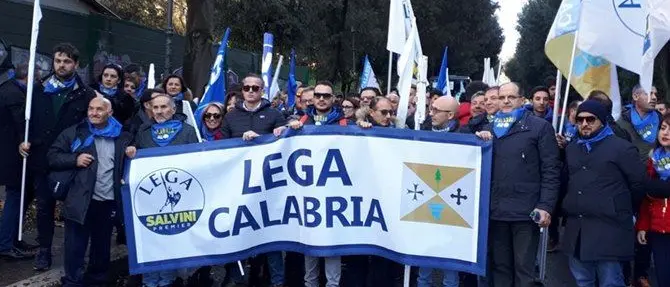 La Lega in Calabria non “lega” più: assalto alla diligenza interrotto e tesseramento al palo