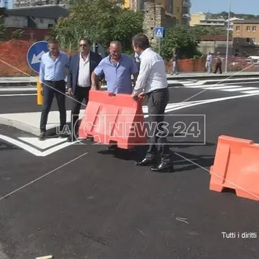 Cosenza, nuovo sbocco per il ponte di Calatrava. Occhiuto: «Area strappata al degrado»