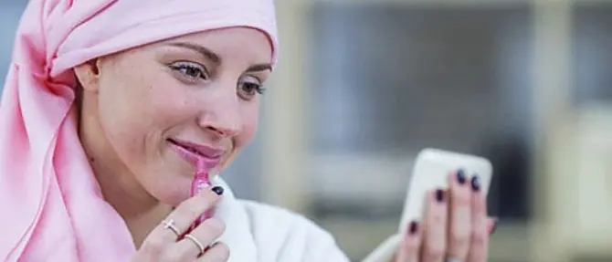 Tumori, la “bellezza” come terapia per combattere i disagi della malattia