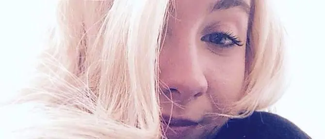 Uccise e bruciò l’ex fidanzata, condannato all’ergastolo