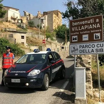 Minacce e percosse alla nonna, arrestato un 17enne di Villapiana