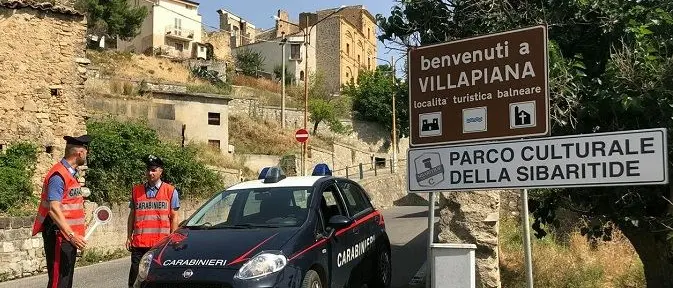 Minacce e percosse alla nonna, arrestato un 17enne di Villapiana