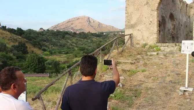 Monaci “virtuali” per raccontare la storia di Santa Maria del Cedro