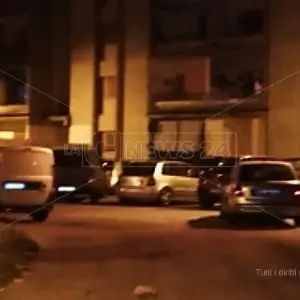 Blitz all’alba, colpo alla cosca Cerra-Torcasio-Gualtieri nella Piana di Lamezia: 28 arresti