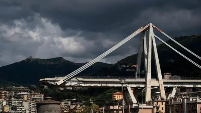 Ponte Morandi, falsi report su altri viadotti: arresti e interdittive