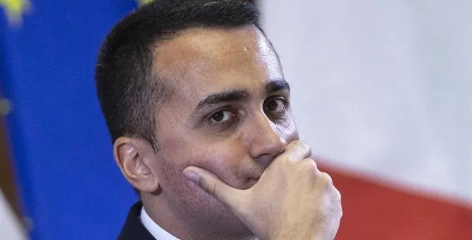 Regionali, Di Maio indica la rotta: «Simboli di partito a sostegno di un candidato civico»