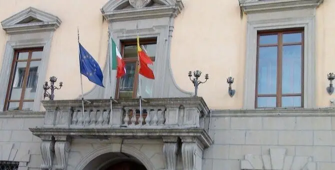 Concorso al Comune di Catanzaro, oltre 6mila candidati per 24 posti