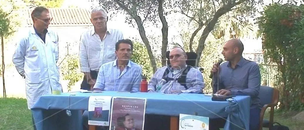 Disabilità, la forza di Antonio: «La mia vita affascinante nonostante la malattia»