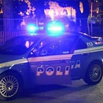 Lamezia, sorpreso a rubare fili elettrici li scaglia contro gli agenti