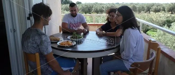 Confiscato ai clan, nell'ostello della carità di Lamezia si coltiva la speranza