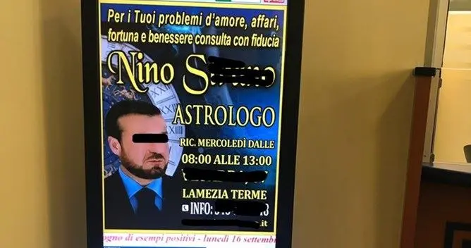 Pubblicità dell’astrologo nell'ospedale Catanzaro: gli psicologi insorgono