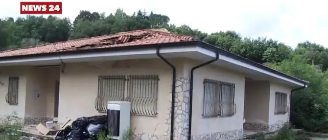 Asp di Vibo e sprechi, casa-famiglia abbandonata da 17 anni ma fa “bene” ai bilanci