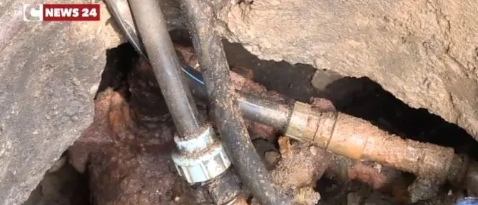 Guasto alla condotta idrica, chiuso serbatoio a Catanzaro