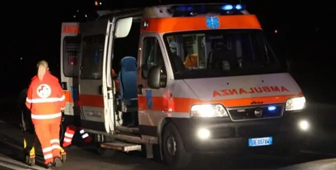 Ancora sangue sulle strade calabresi, morto un uomo nel Cosentino