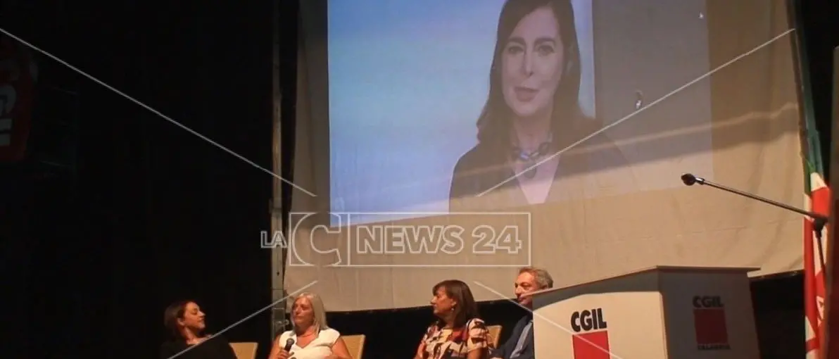 In Calabria occupazione femminile al 35 per cento, nuove idee per rilanciarla