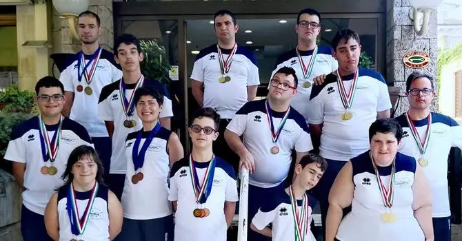 Tornano da vincitori dai Play games, il sindaco premia gli atleti della Special Olympics