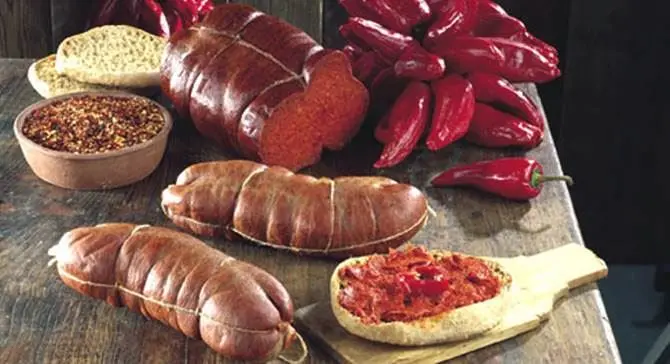 La ‘nduja conquista il mondo, produzione record a Spilinga