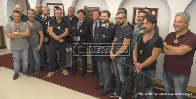 Estorsioni alla festa di Capocolonna, condanne per i clan Barilari e Foschini