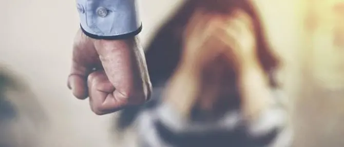 Perseguitava l'ex moglie ed il nuovo compagno, accusato di stalking