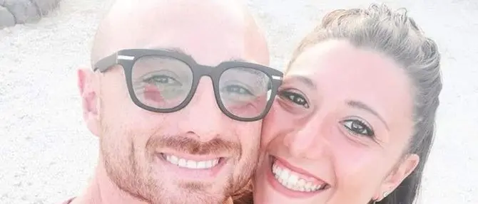 «Tu vivi in me»: lo struggente post della fidanzata dell’agente ucciso