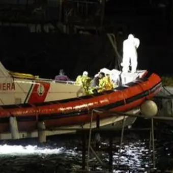 Migranti, naufragio davanti a Lampedusa: due i morti accertati