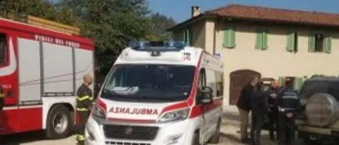 Cinque bambini travolti da un Suv vicino all'asilo, uno è grave