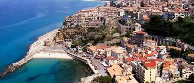 Era scomparsa da Pizzo nei giorni scorsi, ritrovata a Roma