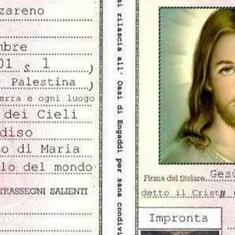 Radio Maria posta la carta d’identità di Gesù: scoppia la polemica sul web