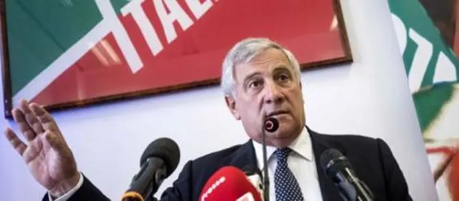 Tajani non si scalda per Occhiuto: «Poi vediamo, ora pensiamo all’Umbria»