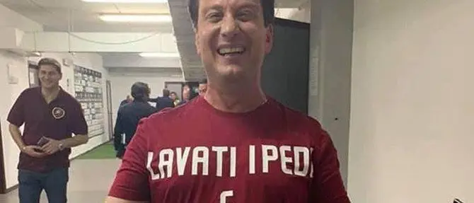 La politica diventa zingara così il razzismo dei reggini non offende i catanzaresi