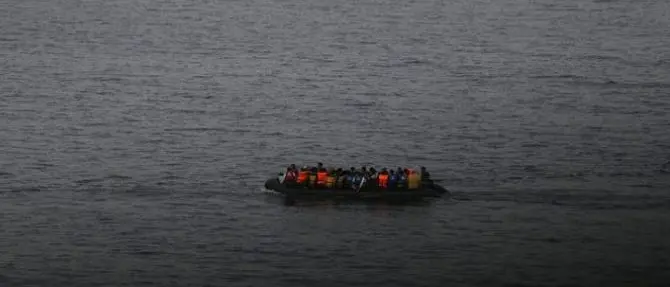 Notte di sbarchi sulle coste meridionali, approdati a Lampedusa 200 migranti