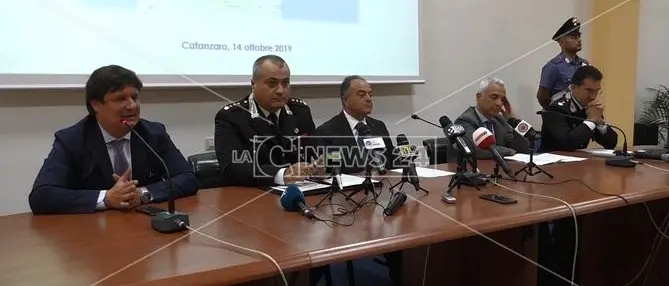 Ortrhus, il rammarico di Gratteri: «Negato l’arresto per l'ex sindaco sul palco col boss»