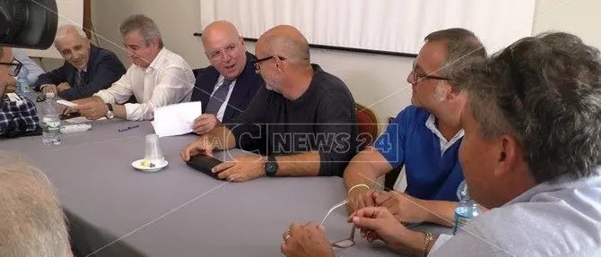 I pro Oliverio ormai ignorano il Pd: «Liste pronte, andiamo avanti»