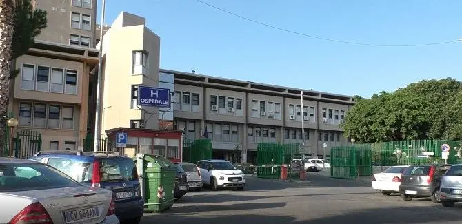 Blitz degli ispettori ministeriali negli ospedali di Corigliano-Rossano