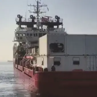 Ocean Viking, i 176 migranti soccorsi sbarcheranno a Taranto