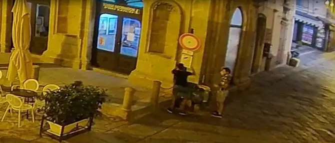 Tropea, vandali in trasferta identificati dalle telecamere e denunciati