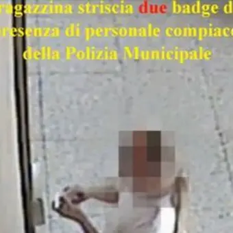 Assenteismo al Comune, badge strisciati da ragazzini: 48 indagati