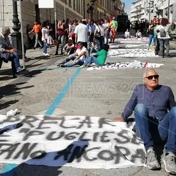 Sanità, il dramma dei precari licenziati: nuova protesta a Catanzaro