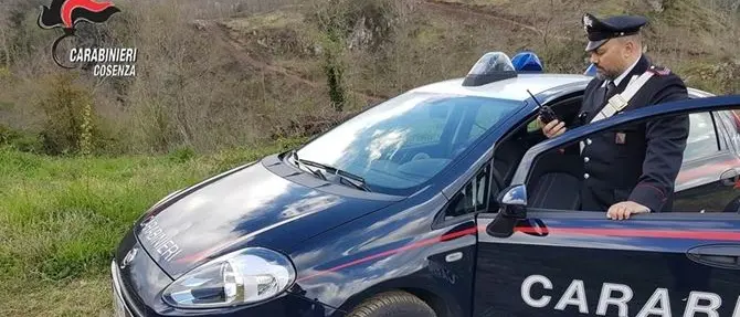 Percosse e minacce all'ex, divieto di dimora per un 41enne di Cosenza