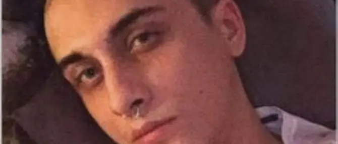 Ha un tumore al cervello ma per i medici è malato mentale, morto 27enne