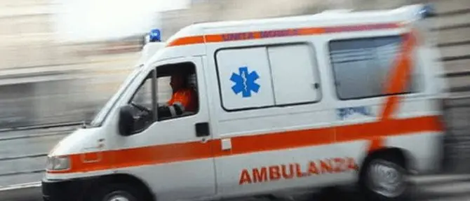 Nonna muore travolta da un suv per salvare la nipotina