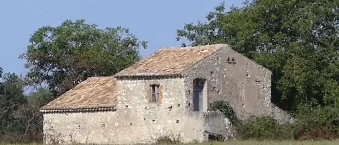 I casolari dell’altopiano del Poro: un patrimonio da riscoprire e valorizzare