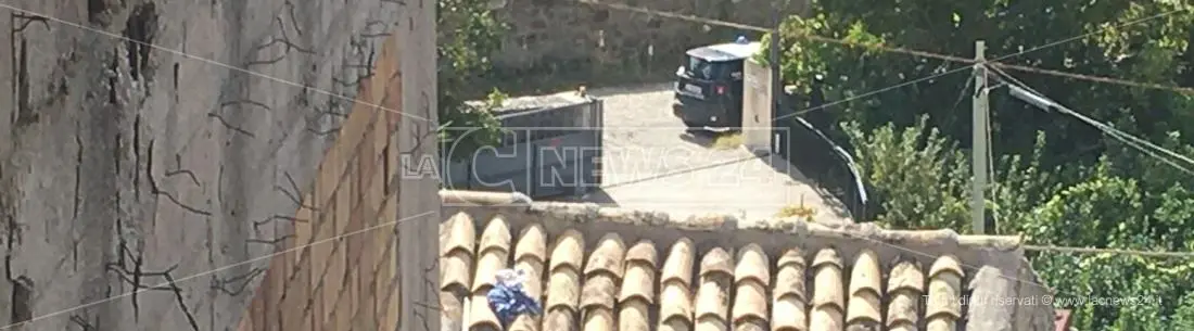 Omicidio nelle campagne di Reggio Calabria. Ucciso un 61enne a colpi d'arma da fuoco