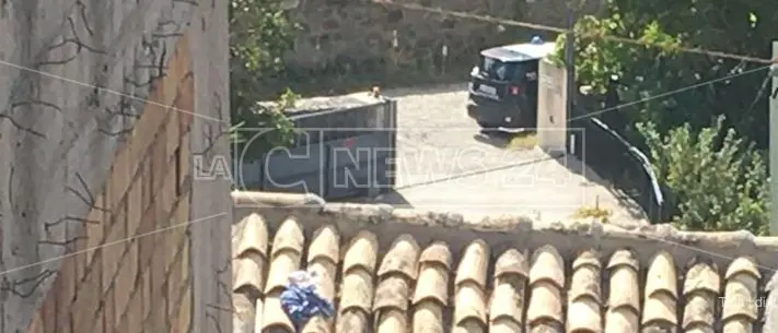 Omicidio nelle campagne di Reggio Calabria. Ucciso un 61enne a colpi d'arma da fuoco