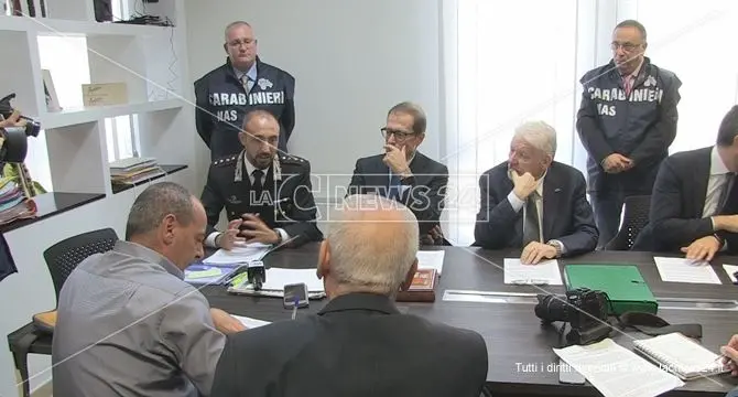 Duemila euro per l’abilitazione fasulla di Oss. Truffati a centinaia, un corsista si è ucciso