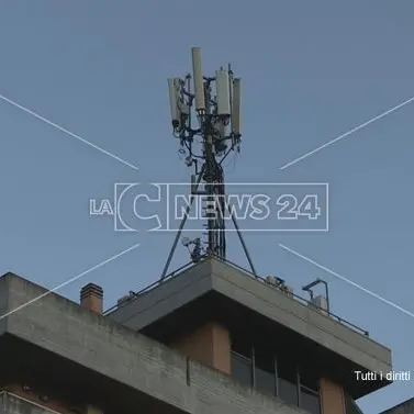 La verità sulla tecnologia 5G in un incontro scientifico a Cosenza