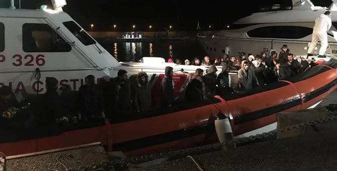 Sbarco a Roccella, arrestati gli altri scafisti che erano riusciti a fuggire